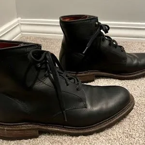 Men’s Frye black James Lug lace up leather boots, size 7.5 M, brand new in box Frye | Shoes | Mens Frye Black James Lug Lace Up Leather  main image 2